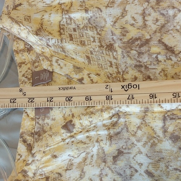 Chicos Womens Button Up Sz M Yellow Tan Print 3/4 Sleeves High Low Spring Summer - Picture 6 of 9